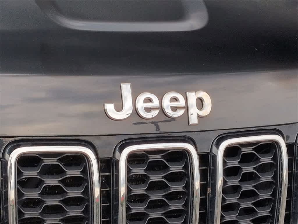 Thumbnail: 2020 Jeep Grand Cherokee - 12