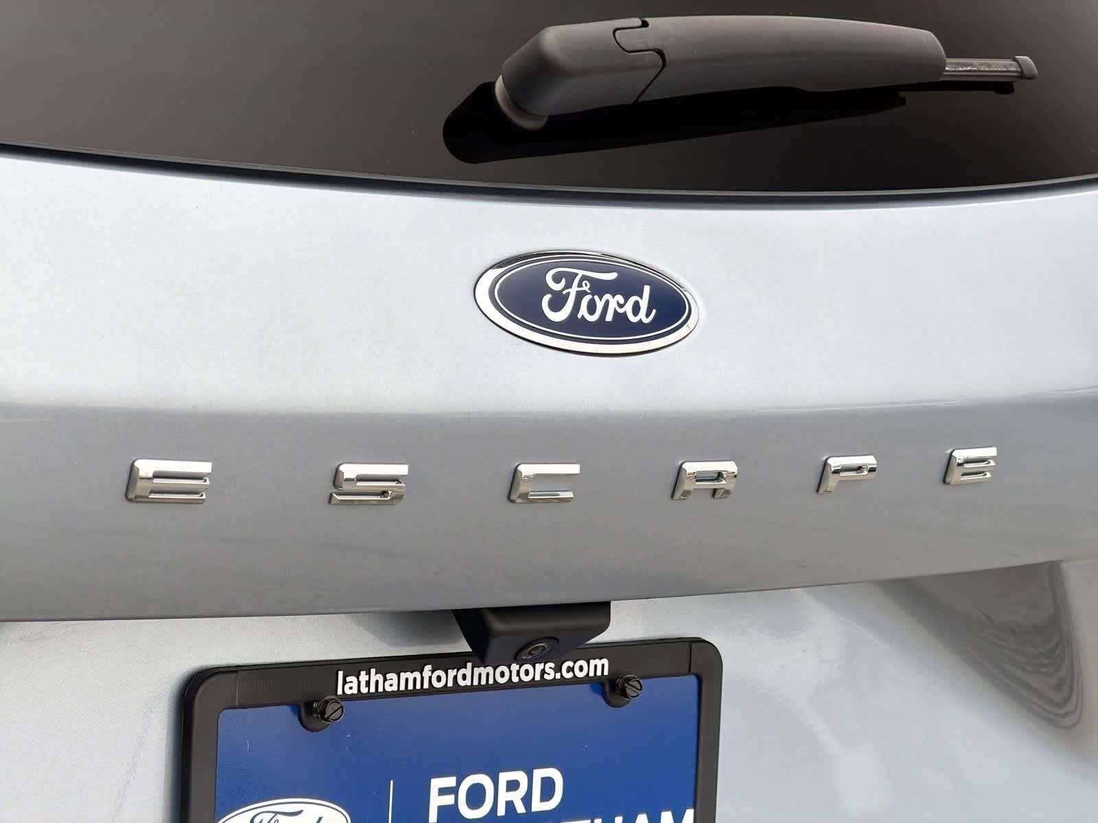 Thumbnail: 2022 Ford Escape - 13