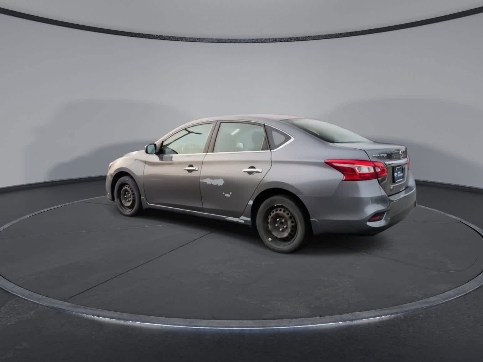 Thumbnail: 2019 Nissan Sentra - 6