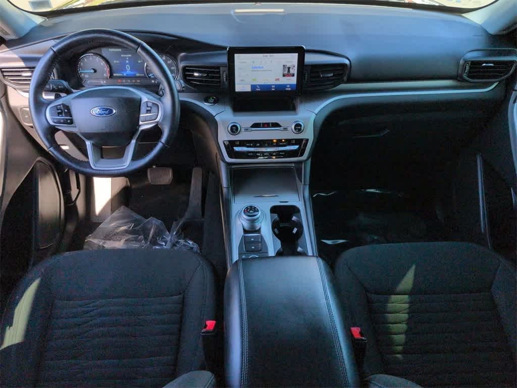 Thumbnail: 2021 Ford Explorer - 16