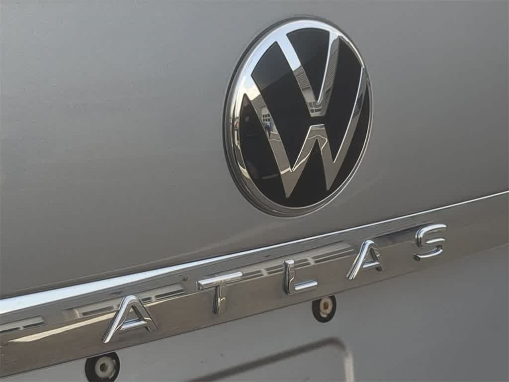 2020 Volkswagen Atlas SE 13