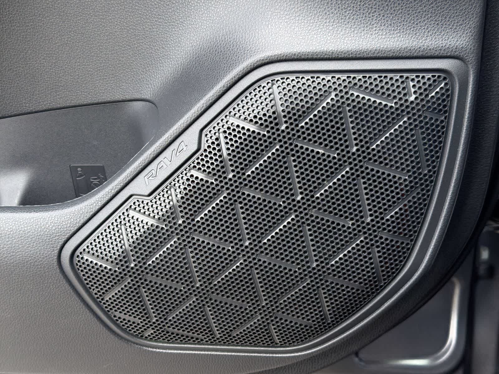 Thumbnail: 2024 Toyota RAV4 - 31