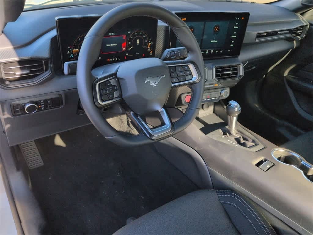 Thumbnail: 2025 Ford Mustang - 10