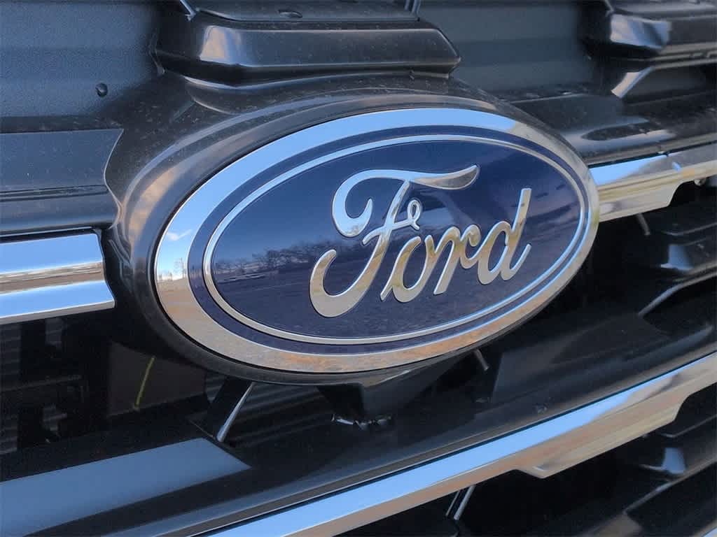 Thumbnail: 2026 Ford Explorer - 12