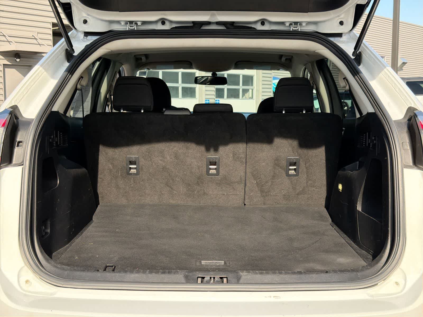 Thumbnail: 2016 Ford Edge - 34