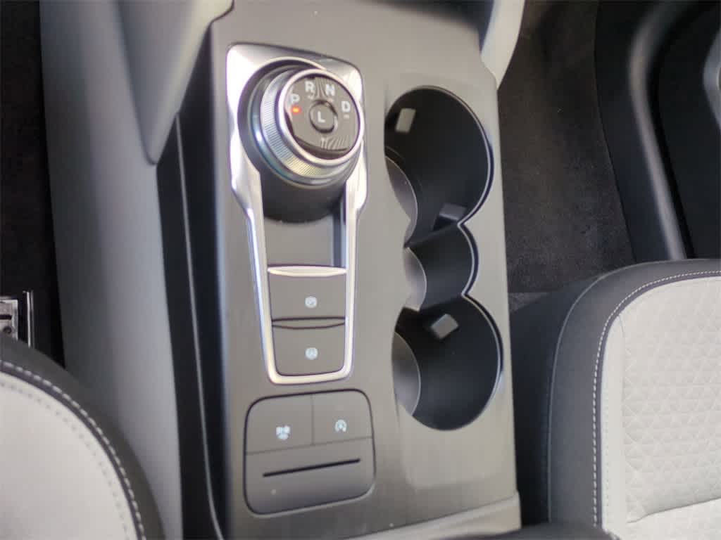 Thumbnail: 2025 Ford Escape - 33