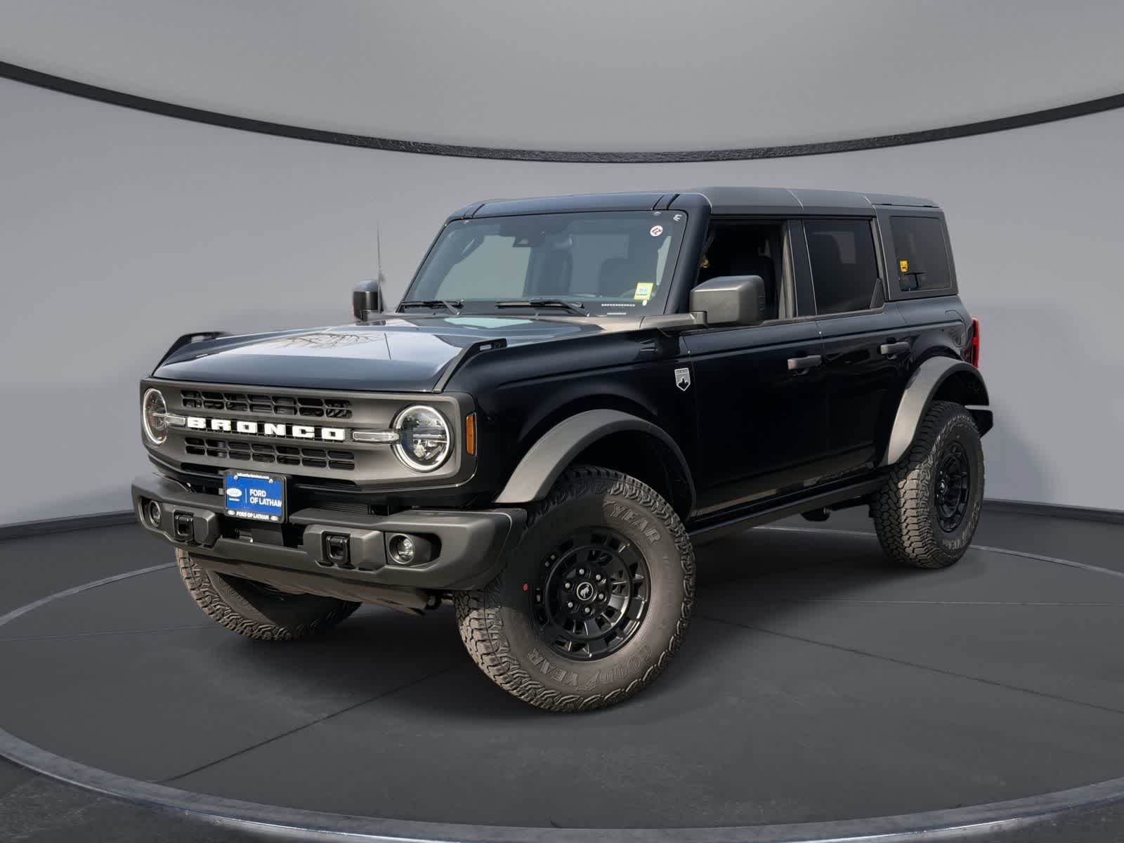 Thumbnail: 2026 Ford Bronco - 1