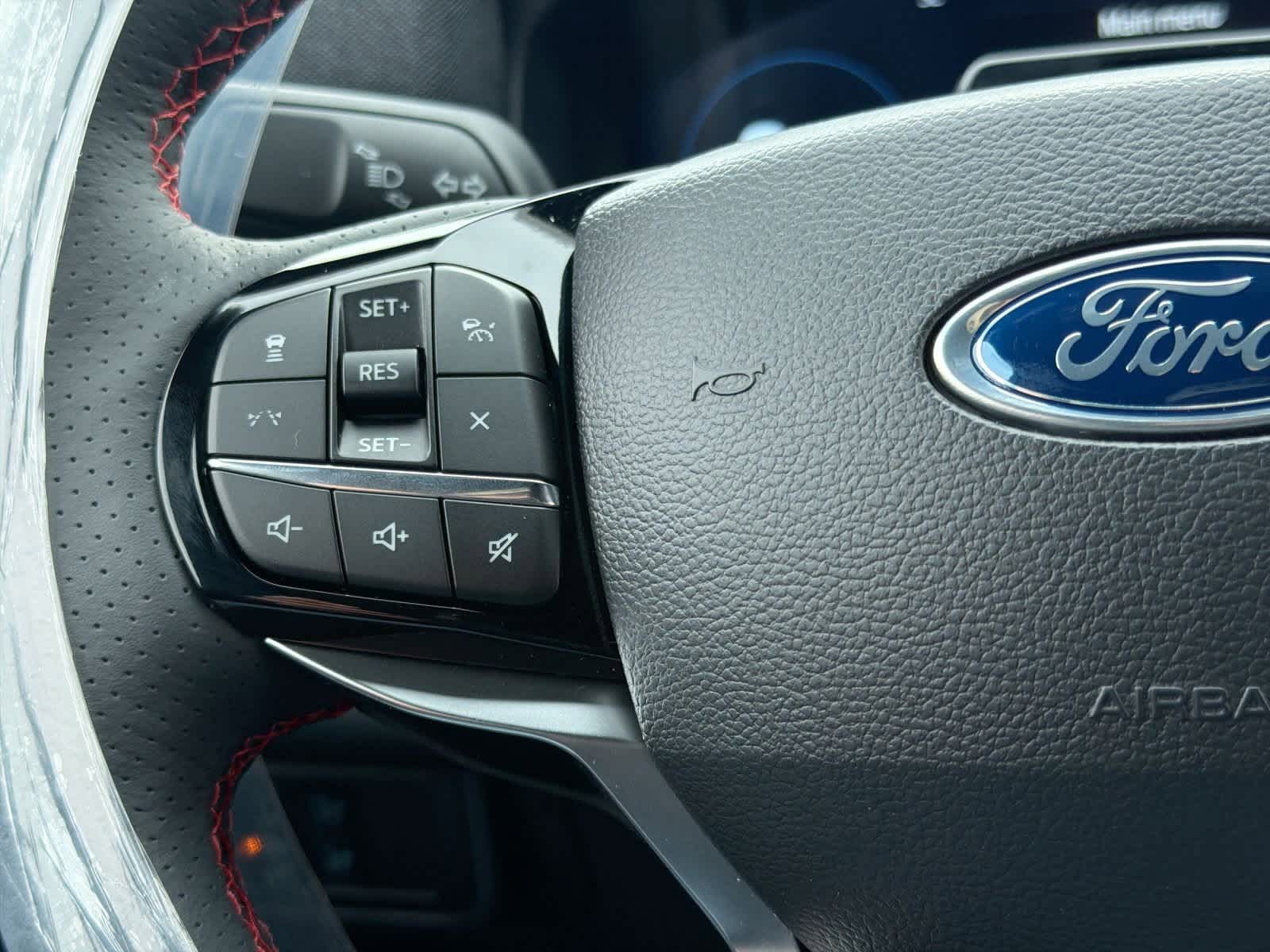 Thumbnail: 2026 Ford Explorer - 26