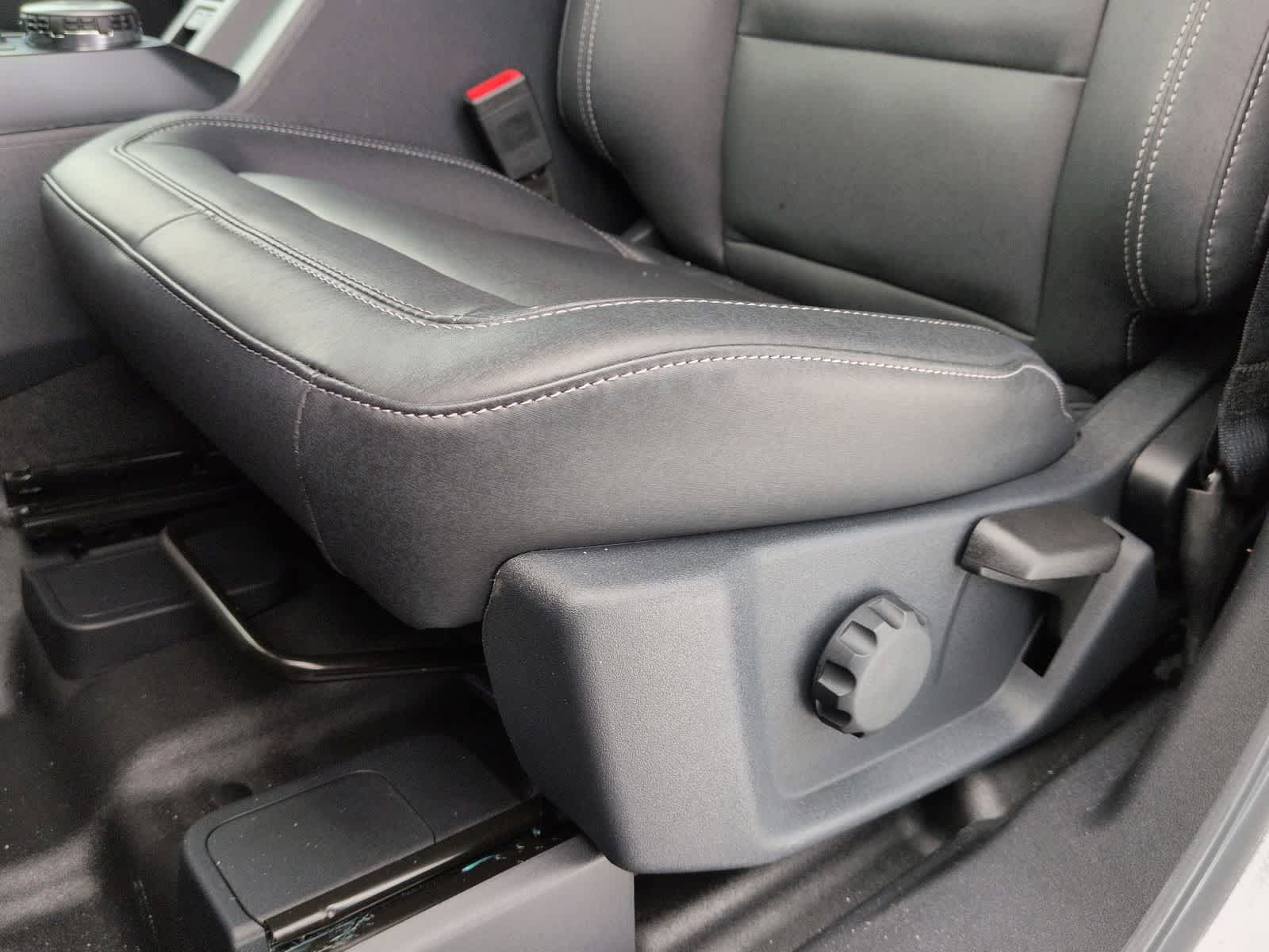 Thumbnail: 2025 Ford Bronco - 18