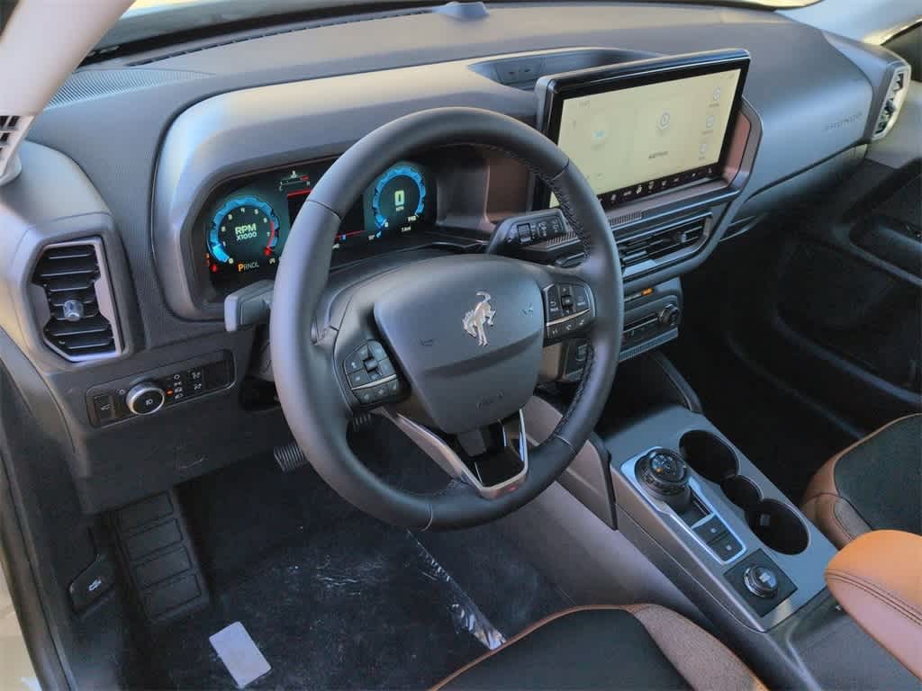 Thumbnail: 2025 Ford Bronco Sport - 10