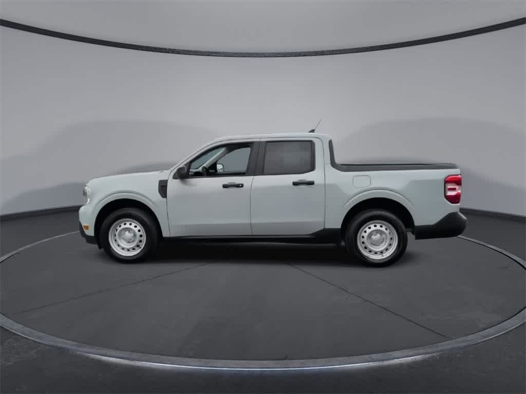 Thumbnail: 2022 Ford Maverick - 5