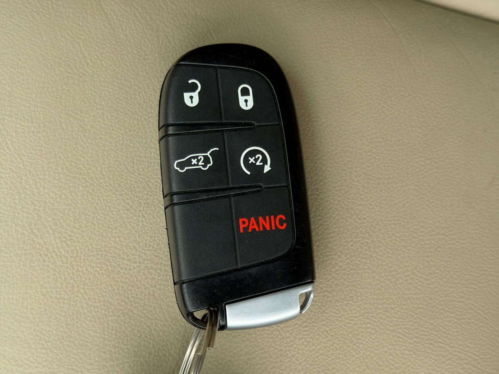 Thumbnail: 2020 Jeep Grand Cherokee - 36