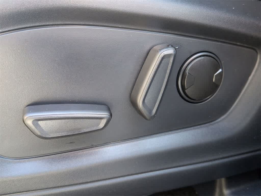 Thumbnail: 2025 Ford Explorer - 18