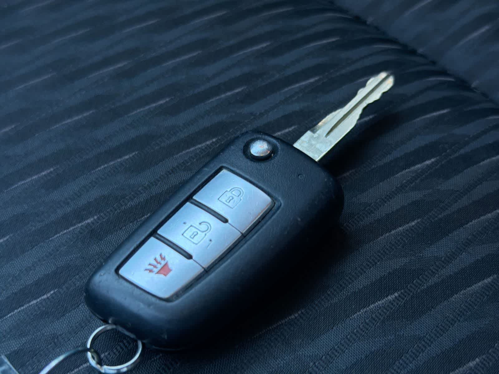 Thumbnail: 2017 Nissan Rogue - 35