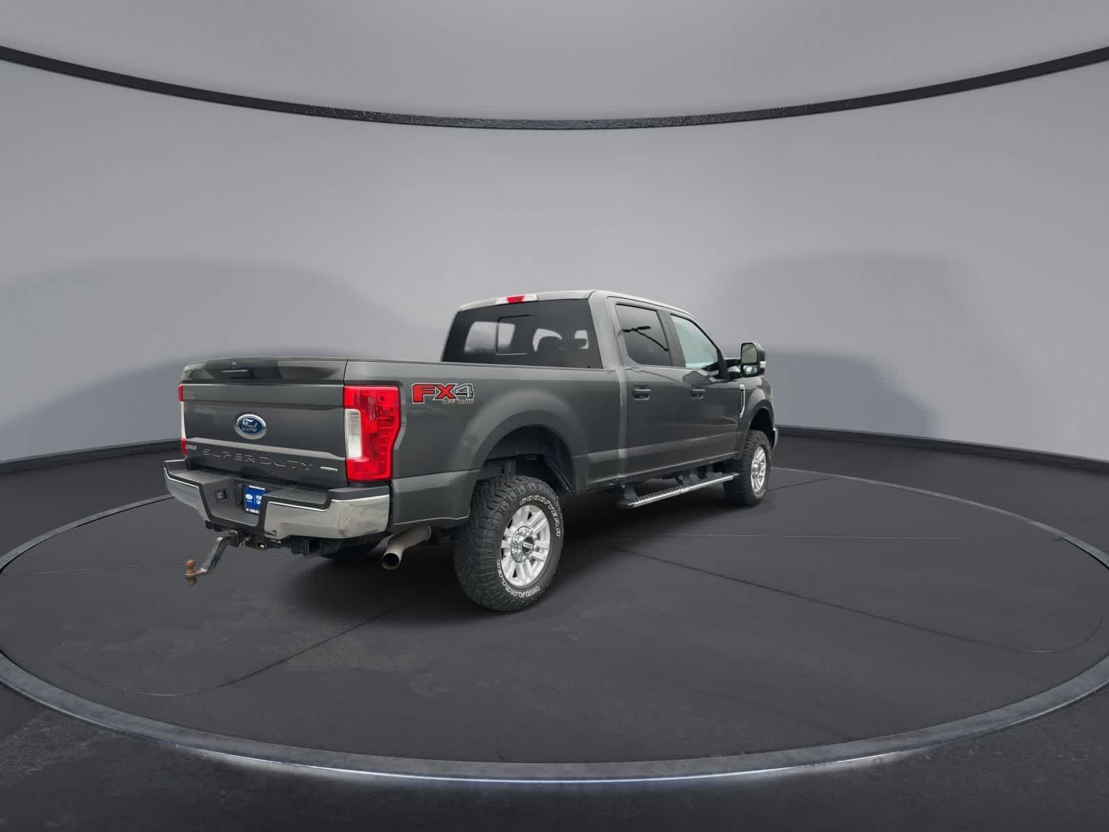 Thumbnail: 2017 Ford F-250 - 8