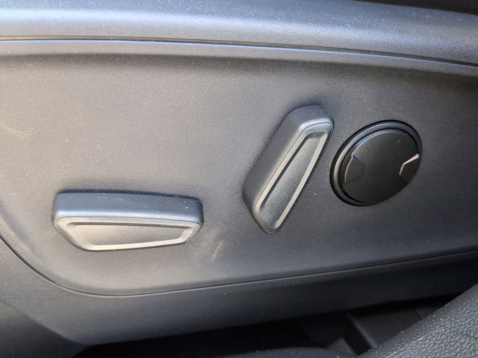 Thumbnail: 2025 Ford Bronco Sport - 18