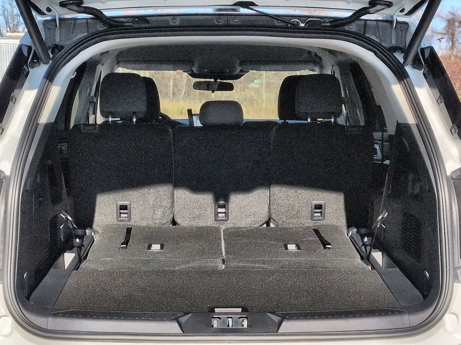 Thumbnail: 2026 Ford Explorer - 35