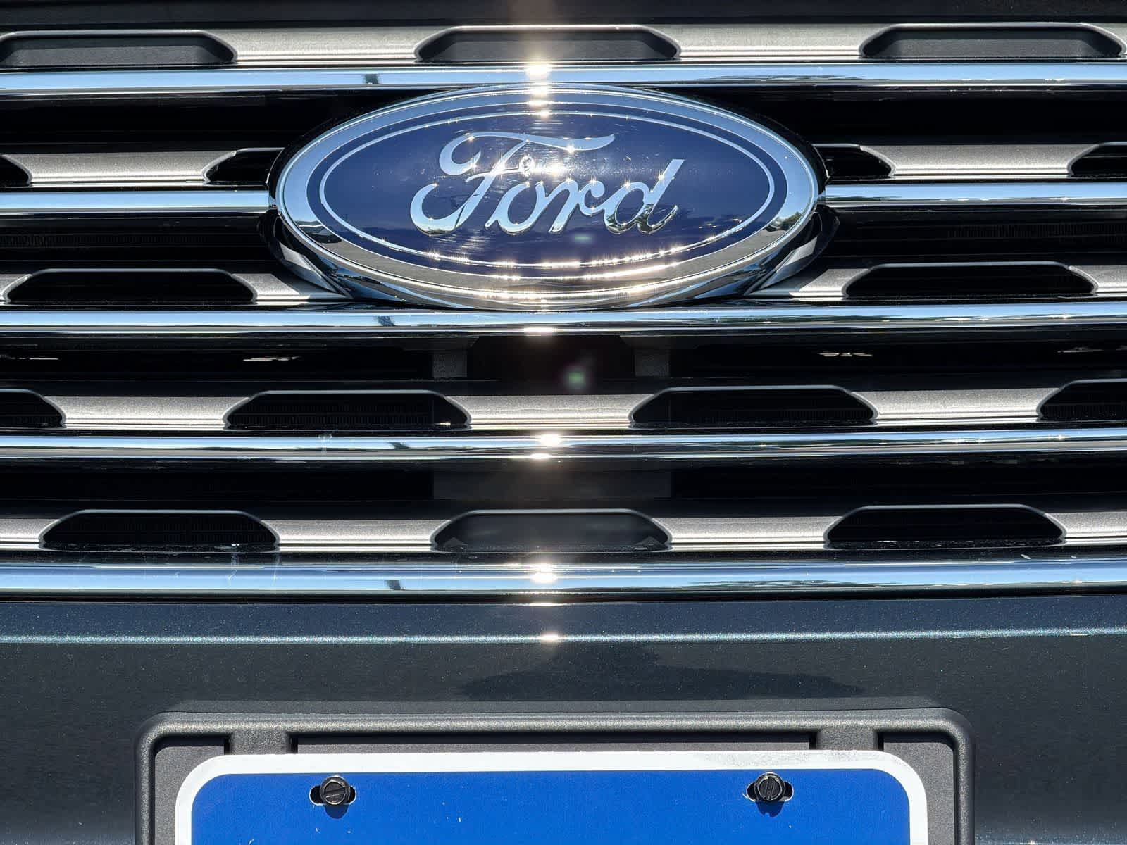 Thumbnail: 2022 Ford Edge - 11