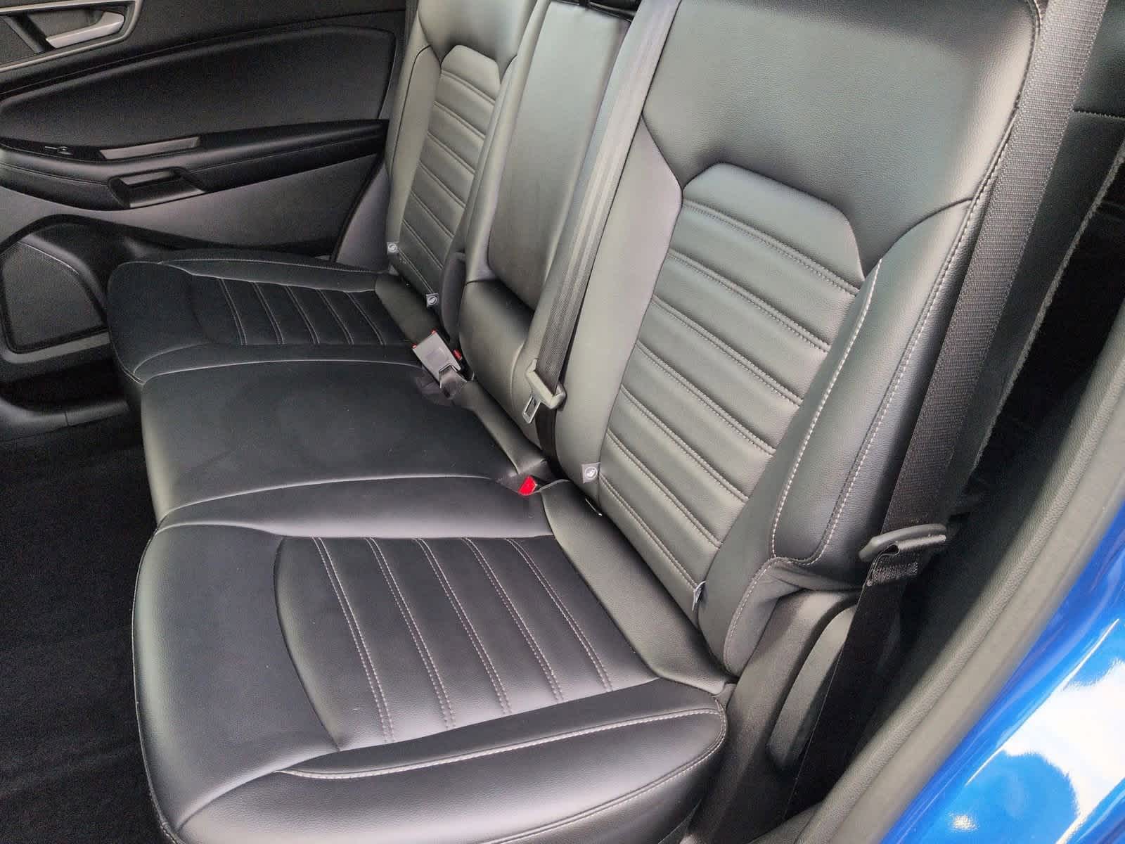 Thumbnail: 2022 Ford Edge - 21