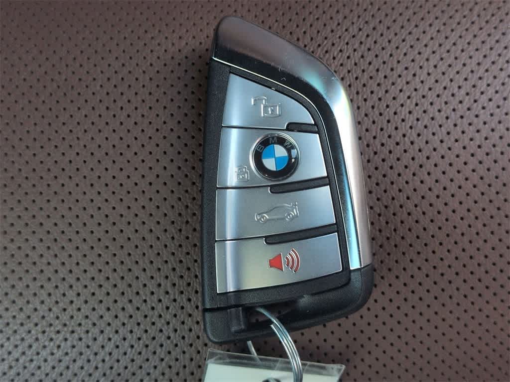 Thumbnail: 2021 BMW X6 - 37