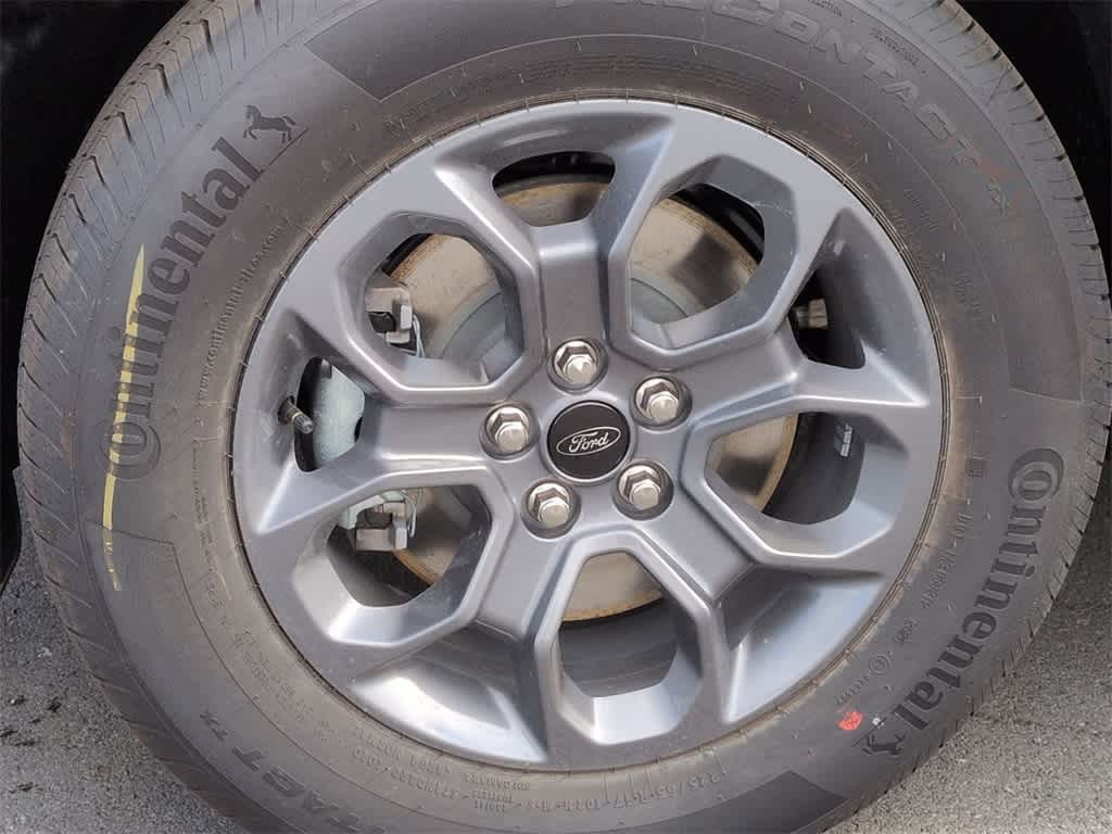 Thumbnail: 2025 Ford Maverick - 14