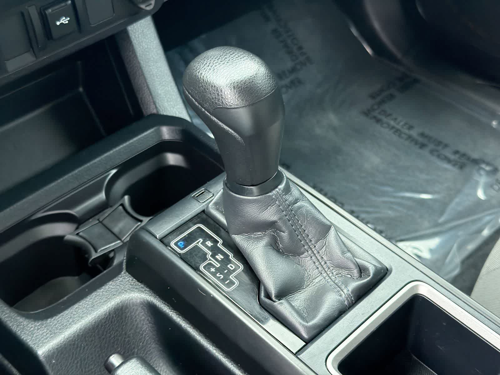 Thumbnail: 2020 Toyota Tacoma - 31