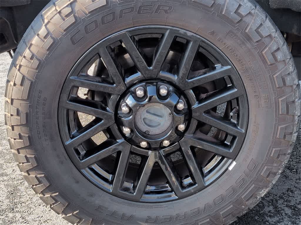 Thumbnail: 2021 Ford F-250 - 14