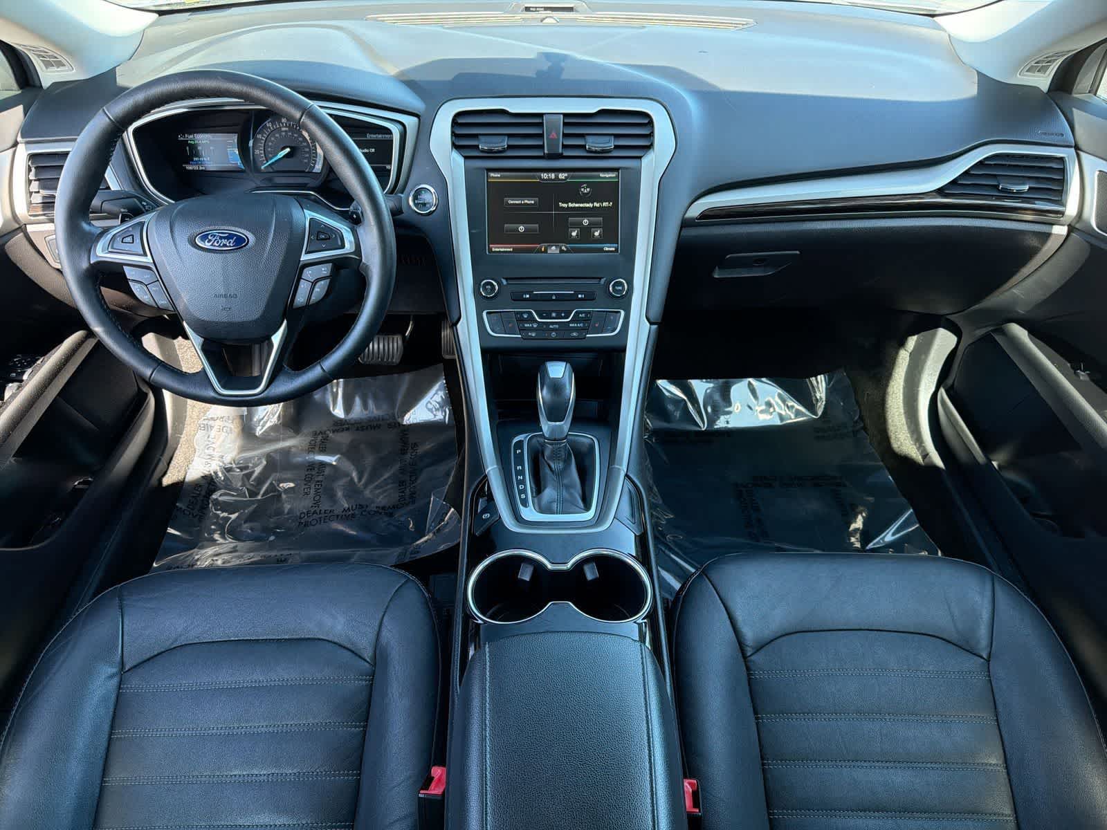 Thumbnail: 2016 Ford Fusion - 16
