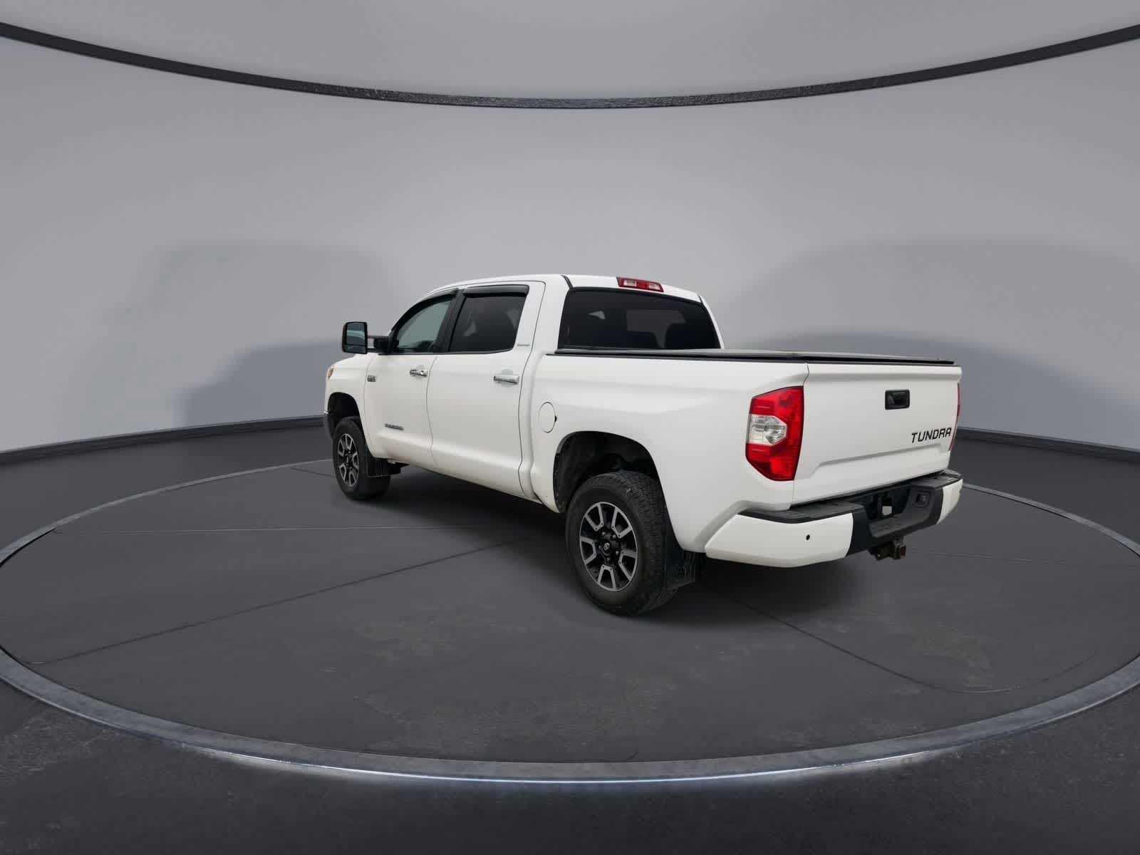 Thumbnail: 2019 Toyota Tundra - 6