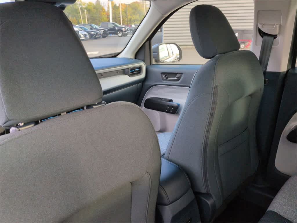 Thumbnail: 2025 Ford Maverick - 19