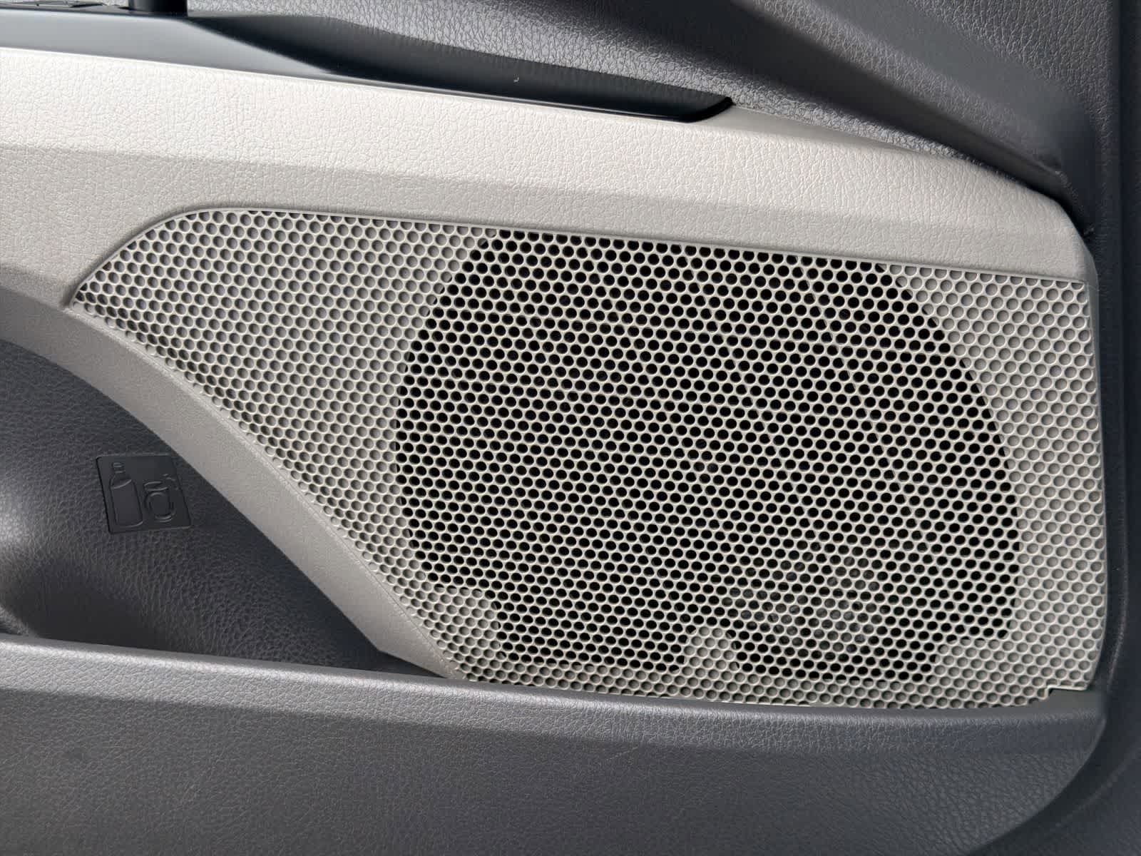 Thumbnail: 2019 Toyota Camry - 30