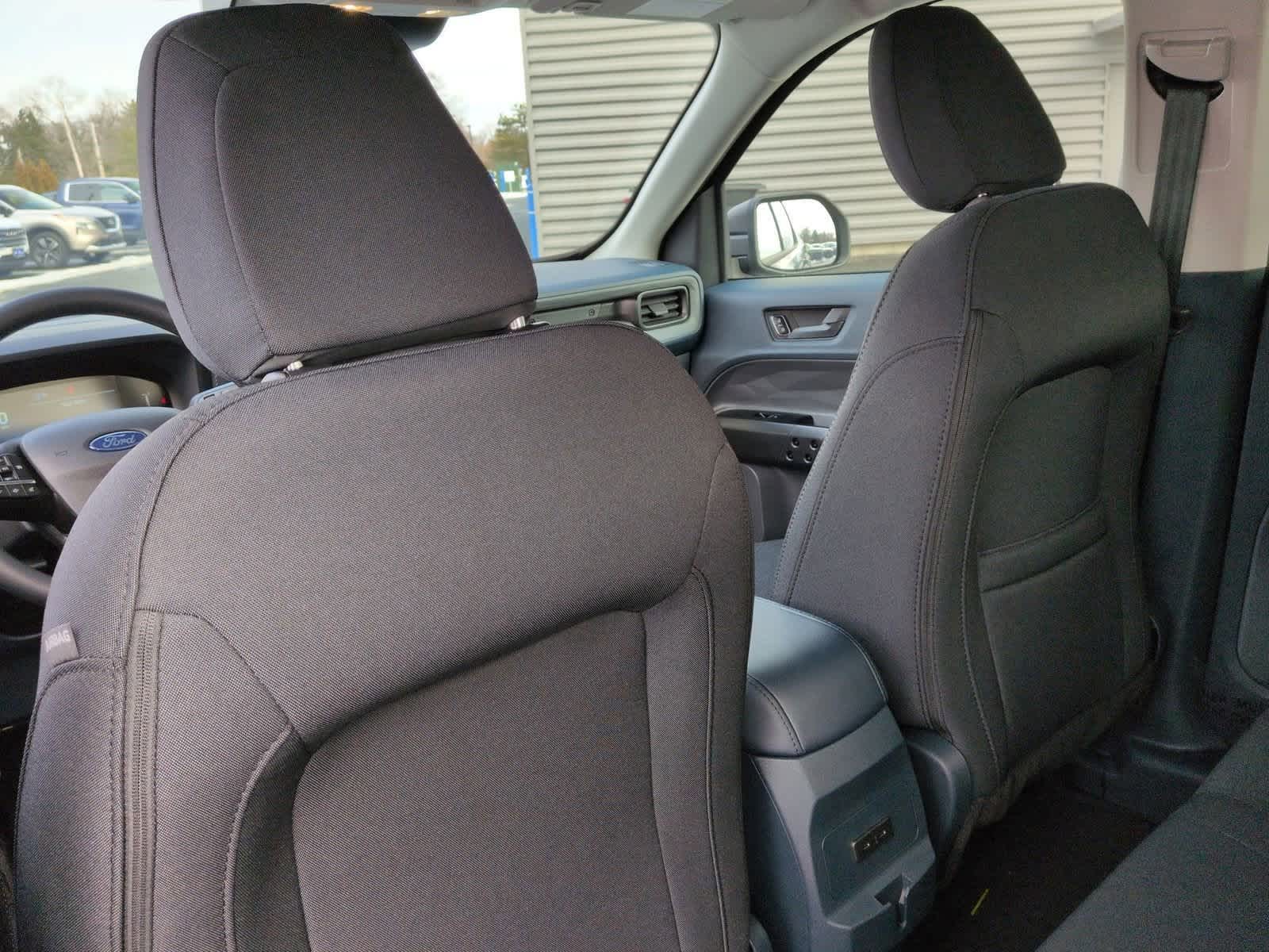 Thumbnail: 2025 Ford Maverick - 19