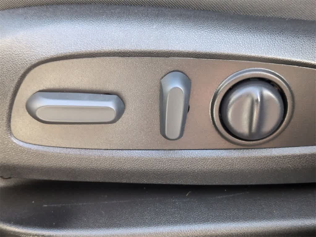 Thumbnail: 2022 Chevrolet Blazer - 18