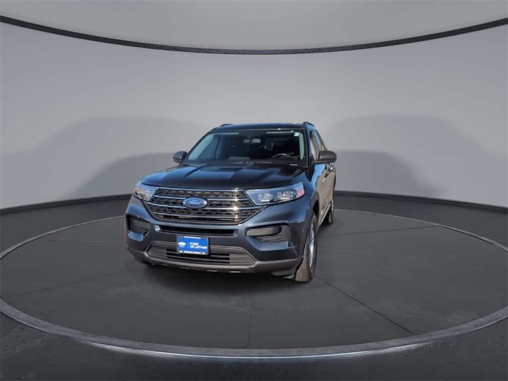 Thumbnail: 2022 Ford Explorer - 3