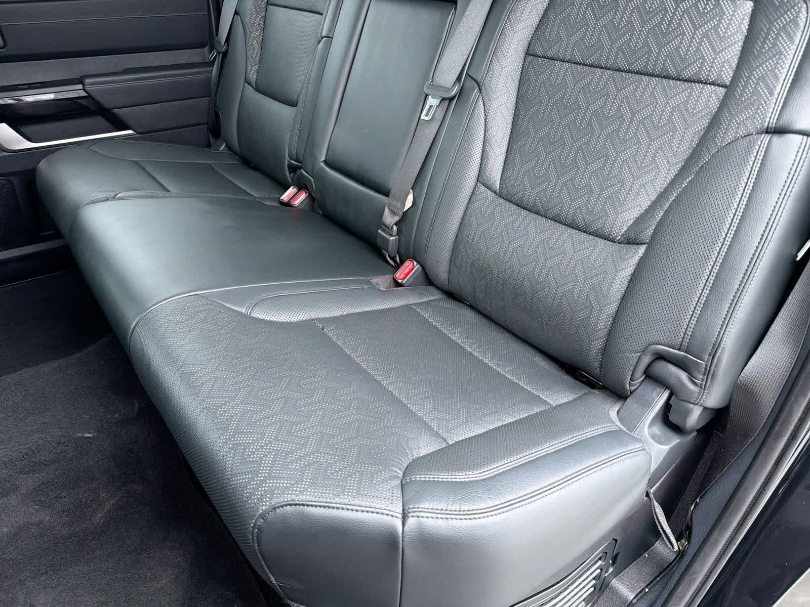 Thumbnail: 2022 Toyota Tundra - 21