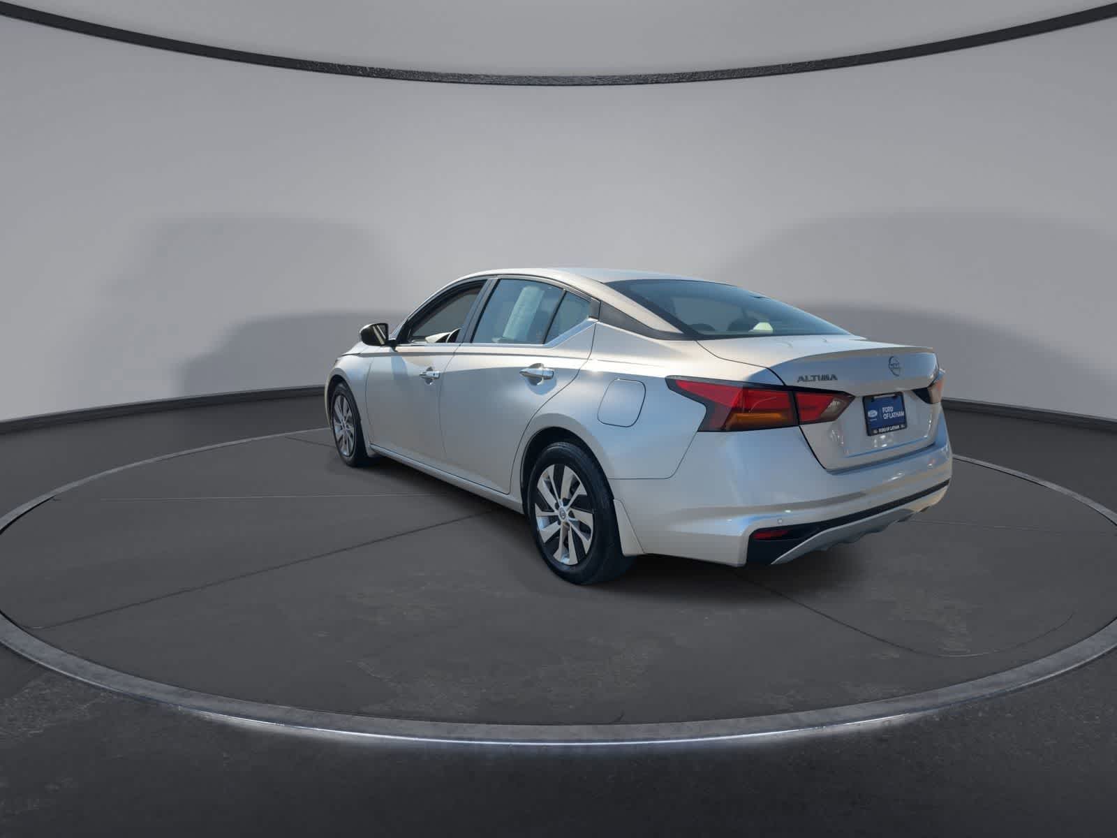 Thumbnail: 2023 Nissan Altima - 6