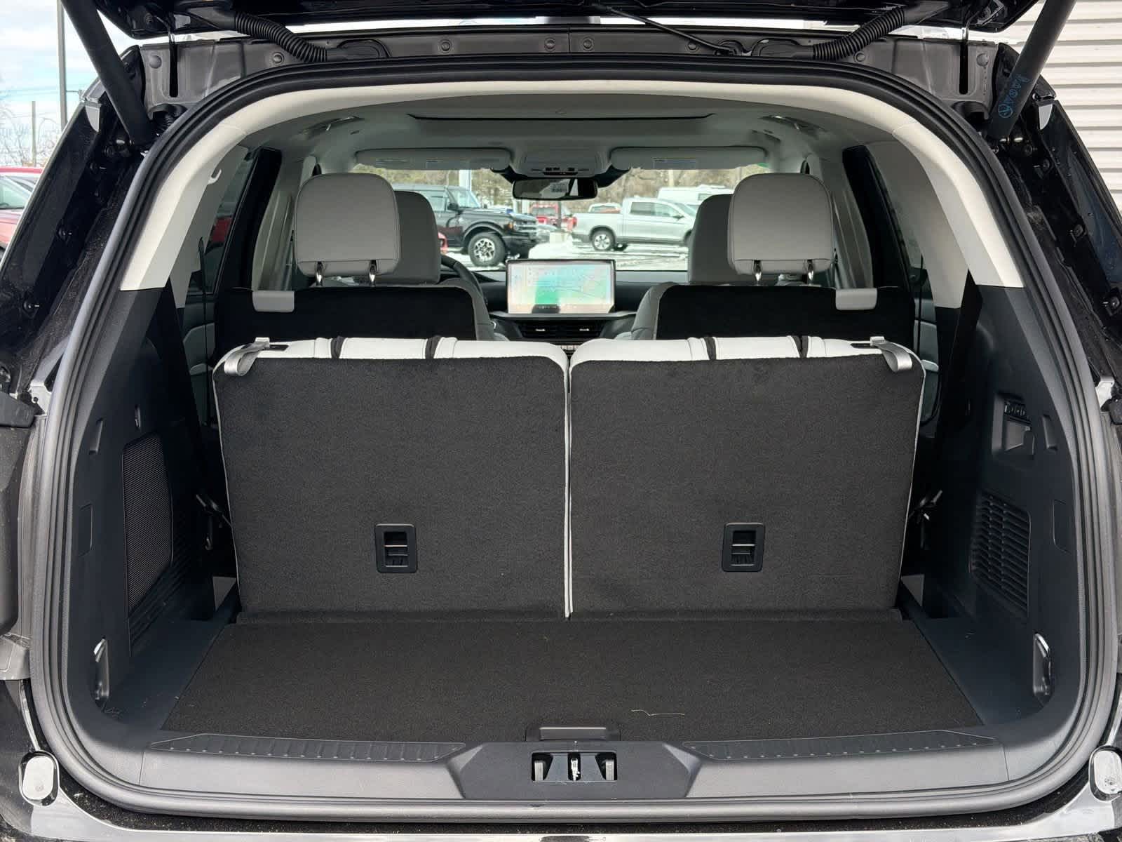 Thumbnail: 2026 Ford Explorer - 37