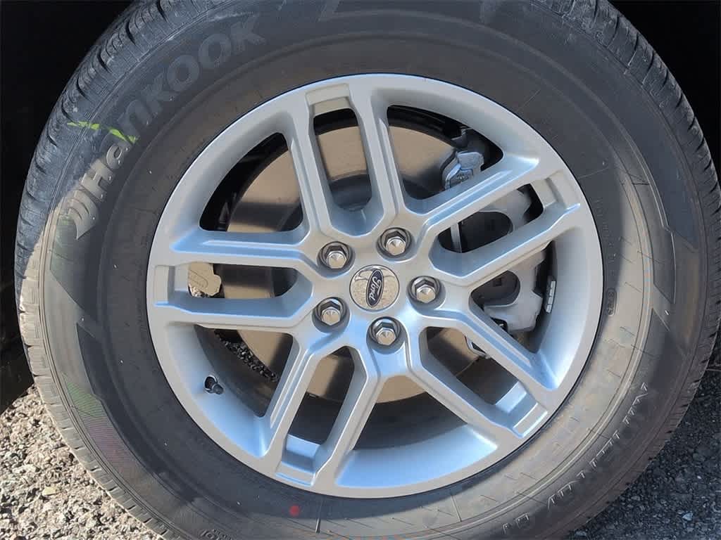 Thumbnail: 2026 Ford Explorer - 14