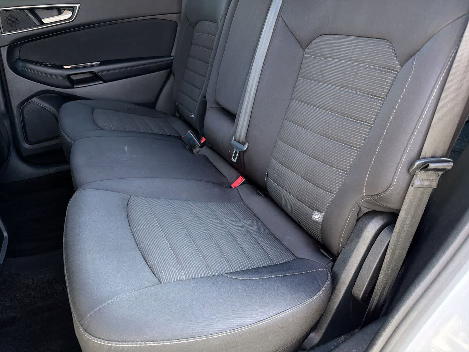 Thumbnail: 2016 Ford Edge - 20