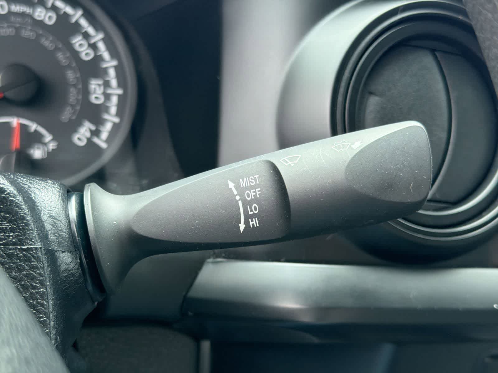 Thumbnail: 2020 Toyota Tacoma - 25