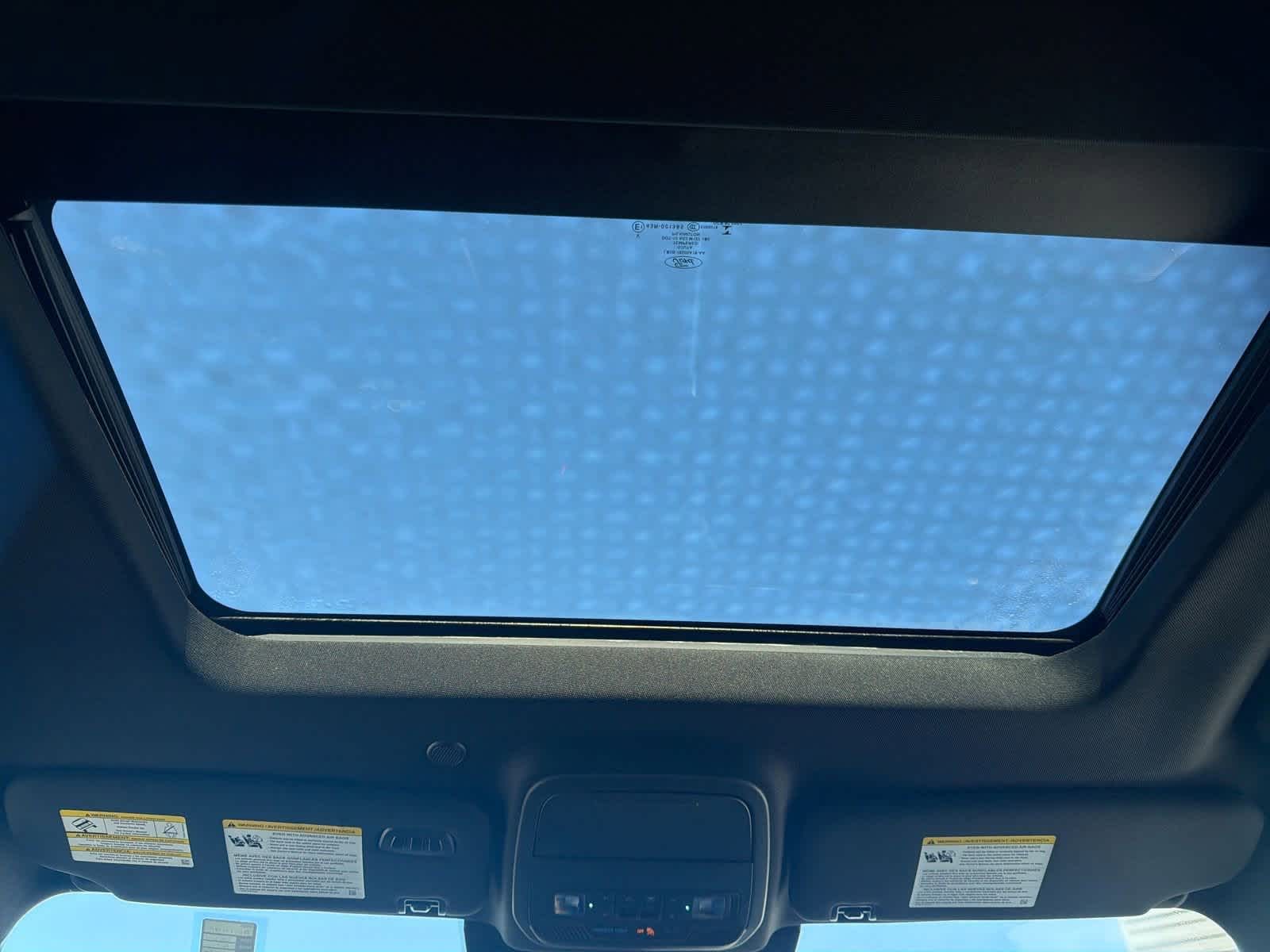 Thumbnail: 2022 Ford Explorer - 23