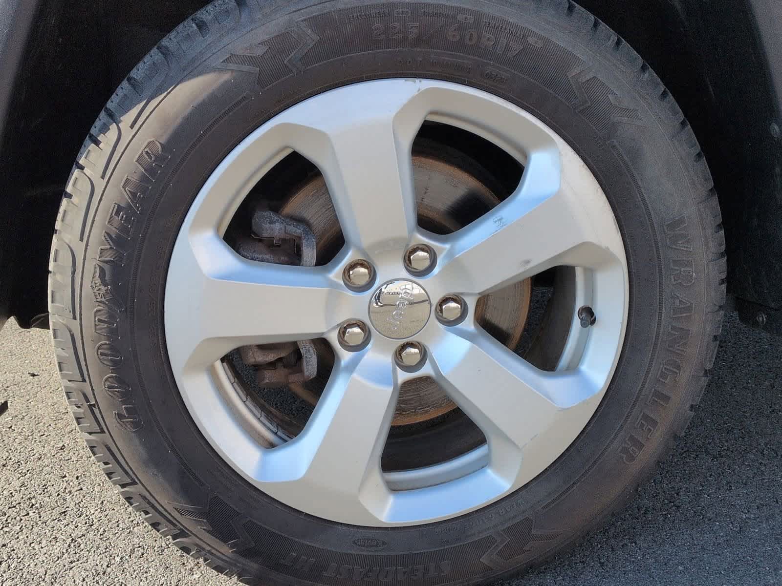 Thumbnail: 2018 Jeep Compass - 14