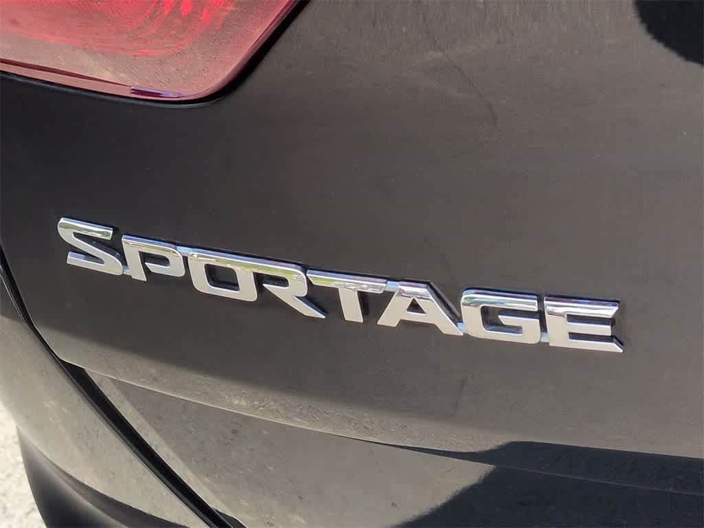 Thumbnail: 2018 Kia Sportage - 13