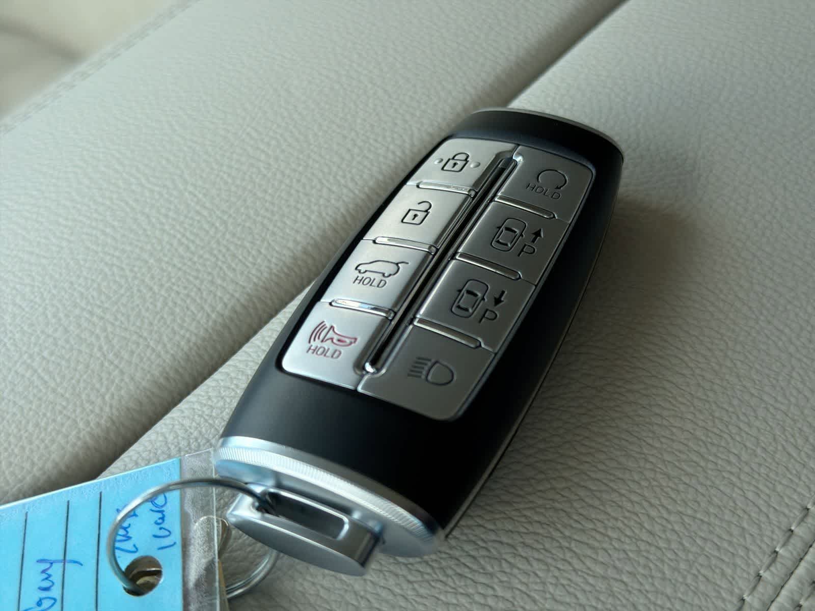 Thumbnail: 2021 Genesis GV80 - 37