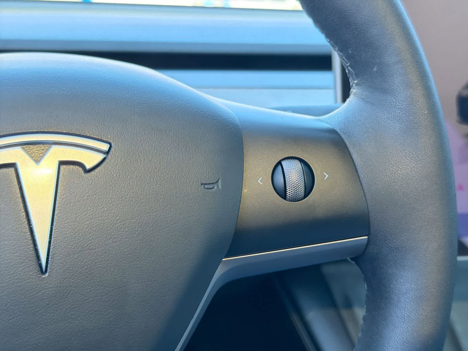 Thumbnail: 2022 Tesla Model 3 - 26