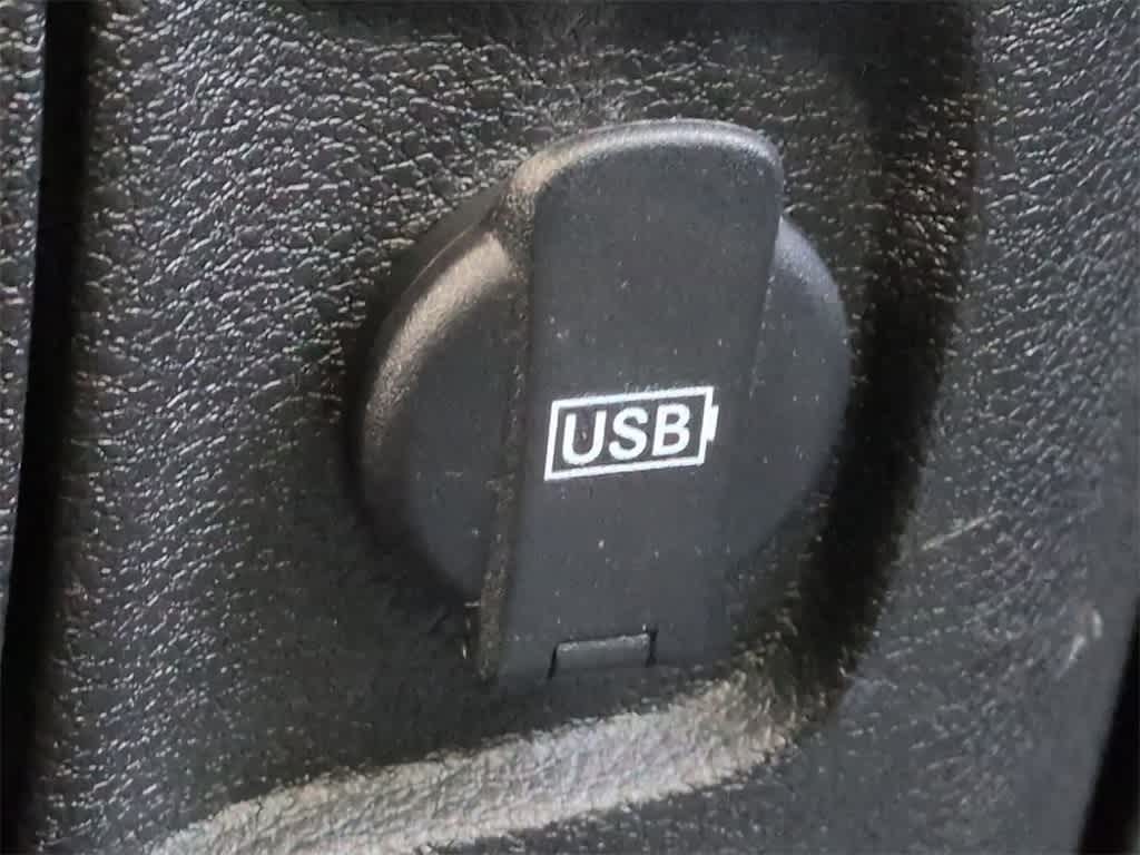 Thumbnail: 2019 RAM 1500 Classic - 31