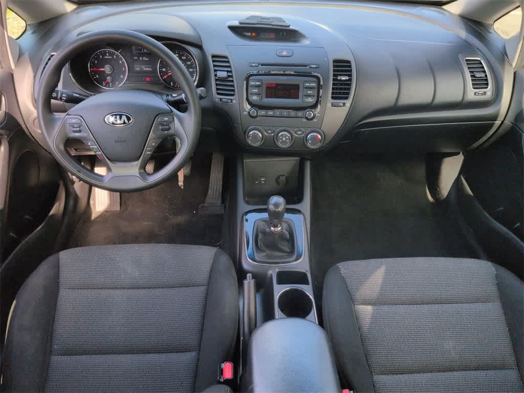Thumbnail: 2017 Kia Forte - 16