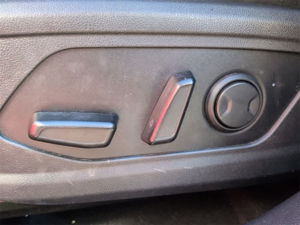 Thumbnail: 2022 Kia Sorento - 18