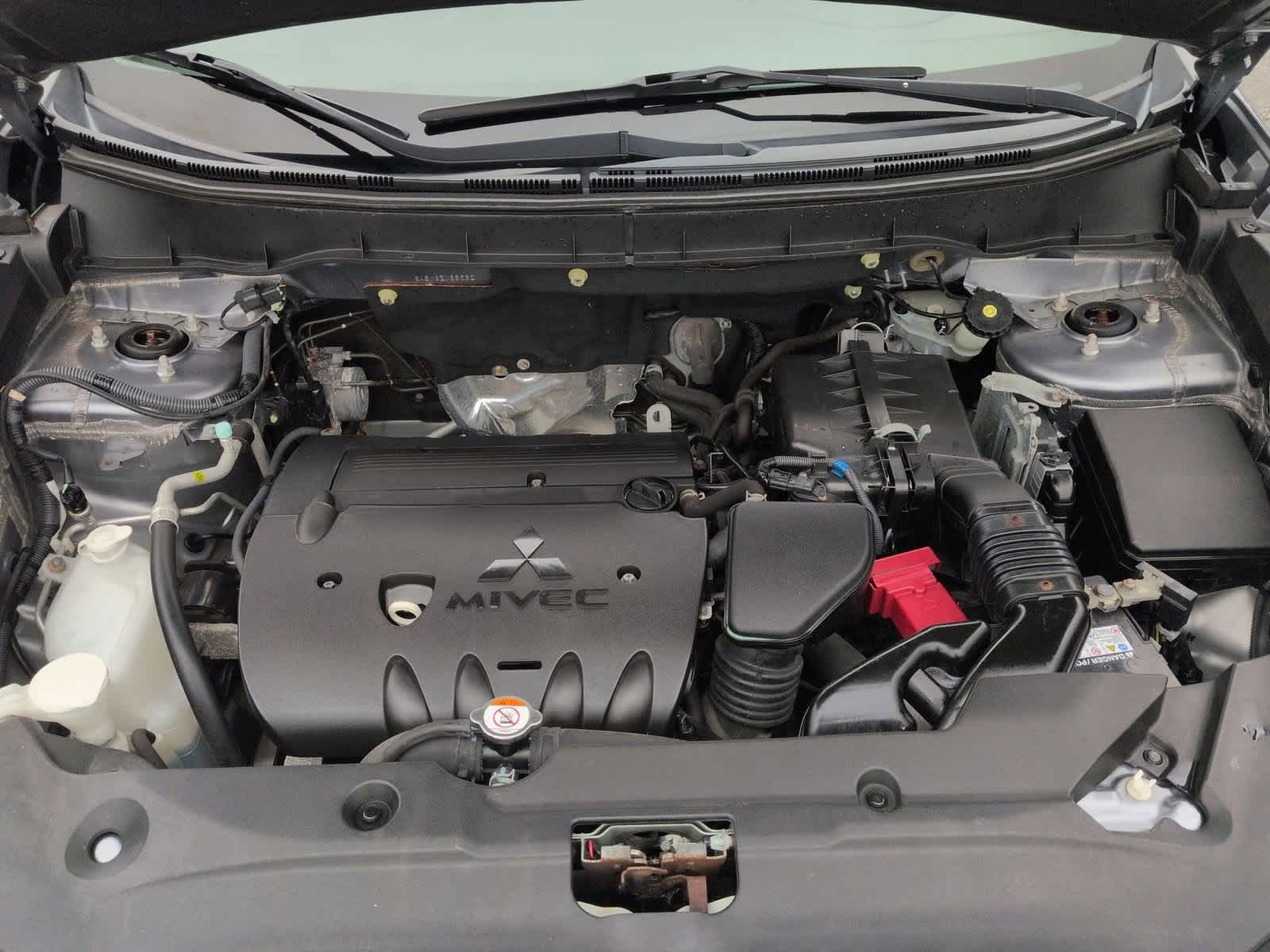 Thumbnail: 2016 Mitsubishi Outlander Sport - 15