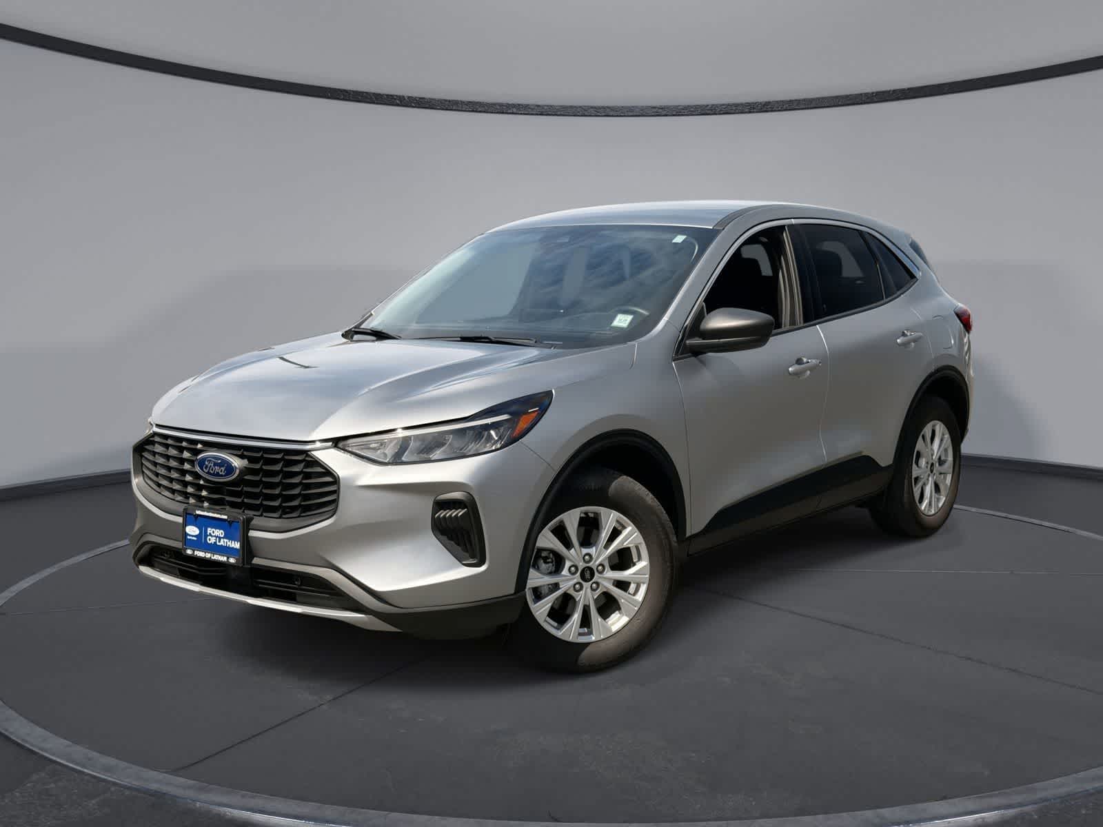 Thumbnail: 2023 Ford Escape - 1